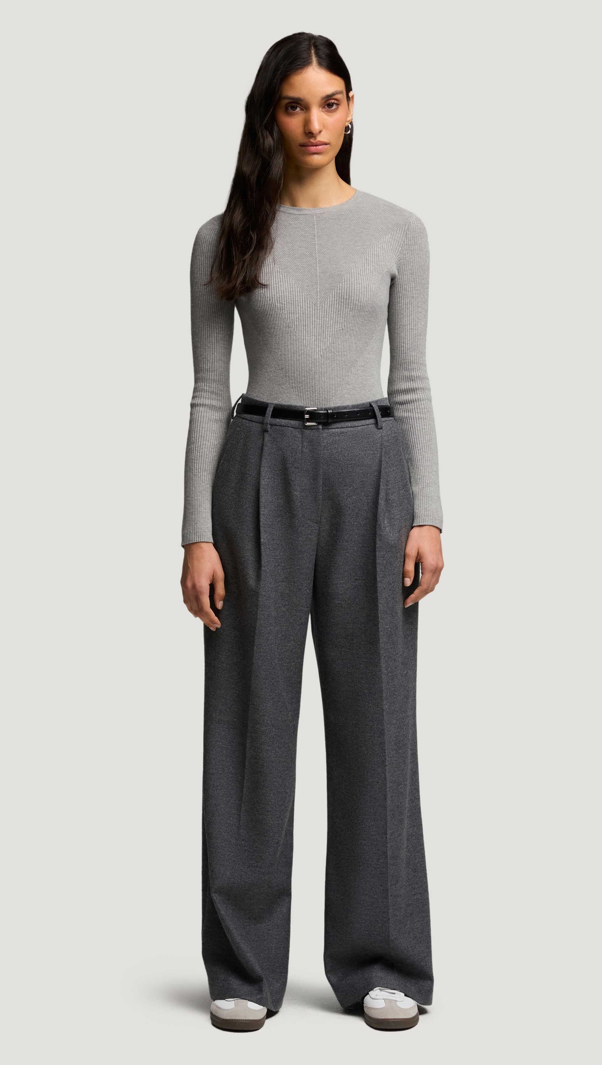 Knit Longsleeve Crew in Stretch Wool | Light Grey - Image 4