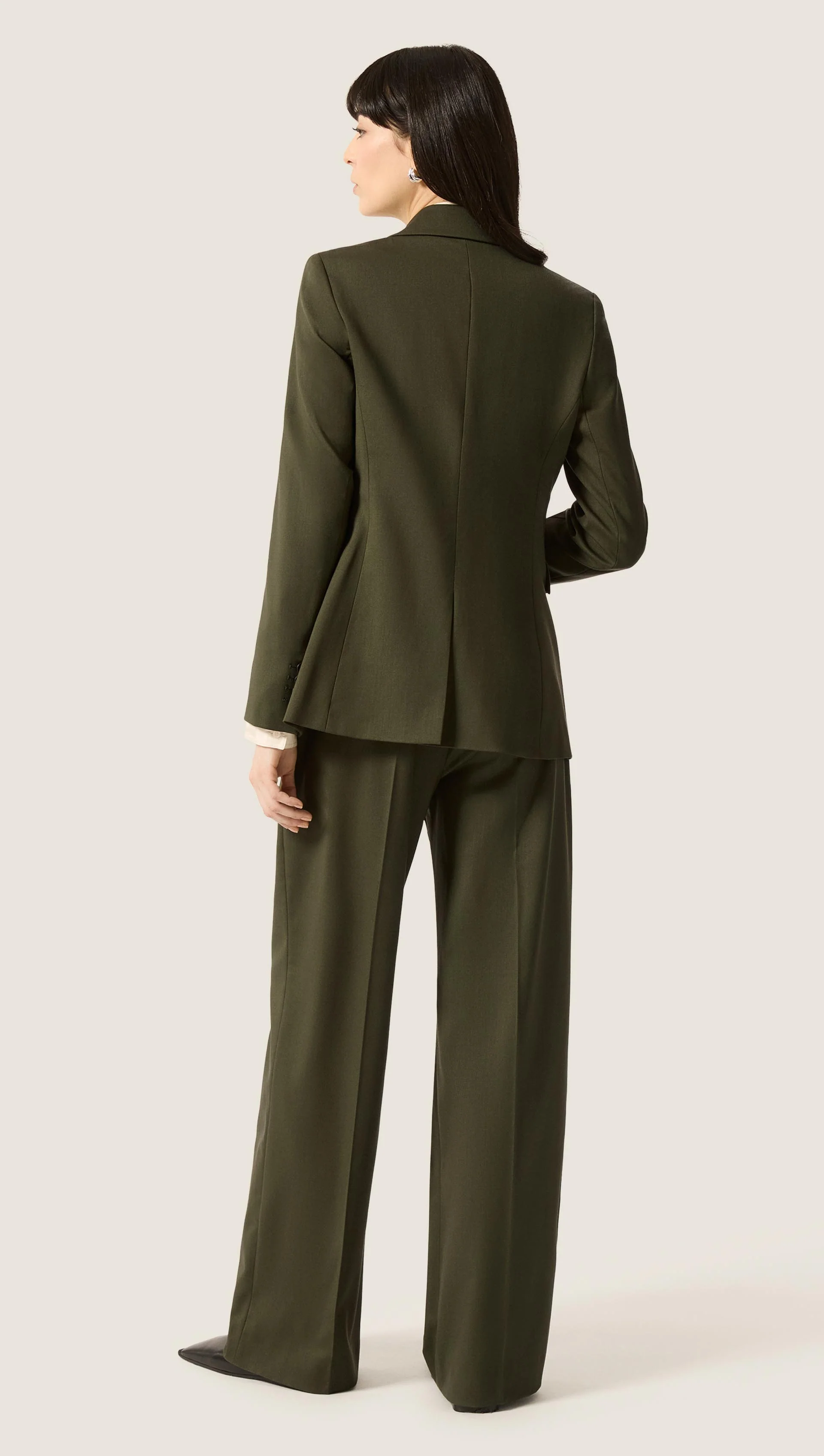 Single Button Blazer in Seasonless Wool | Olive - Image 5